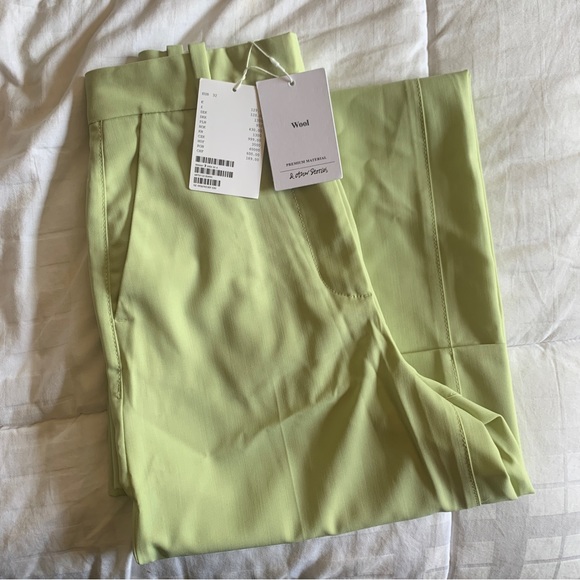 NWT & Other Stories Womens Wide Press Crease Wool Trousers in Pistachio - Picture 5 of 5